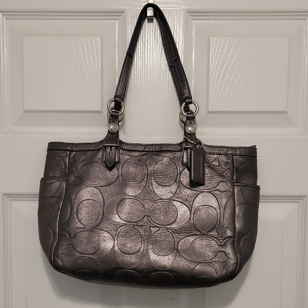 Coach Silver Shoulder Bag with Embossed Design Excellent Condition